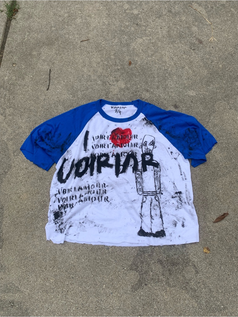 @voiriar Blue & White Graphic Home Art T-Shirt Wall Art